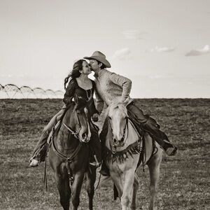 Meet your Posher, Laynee